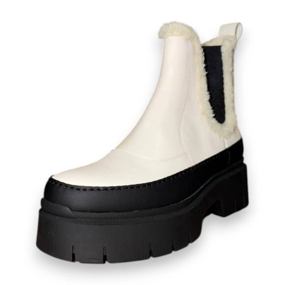HUGO Kris Women's White Chelsea Boots Leather Manmade US 7 (UK 4 EU 37) RT $209 - Picture 1 of 4